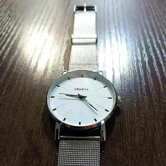 Geneva minimalist watch - Picture 2 of 5